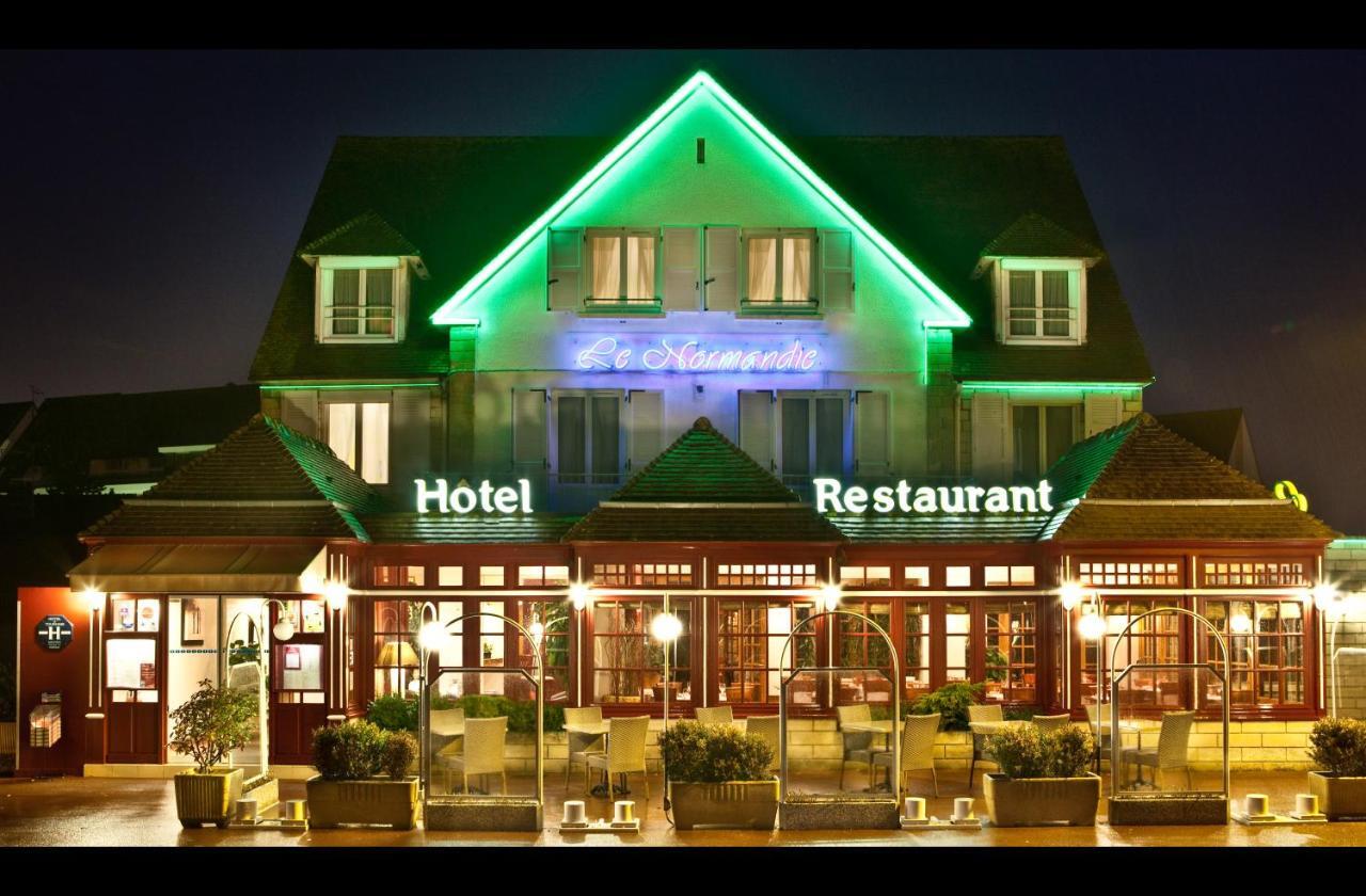 Hotel-Restaurant Le Normandie Luc-sur-Mer Ngoại thất bức ảnh